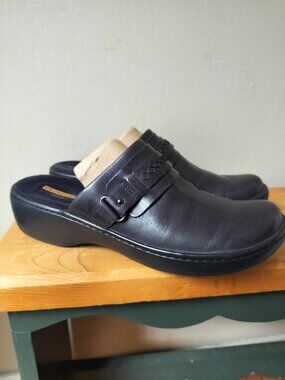 Clarks Leather Clogs
